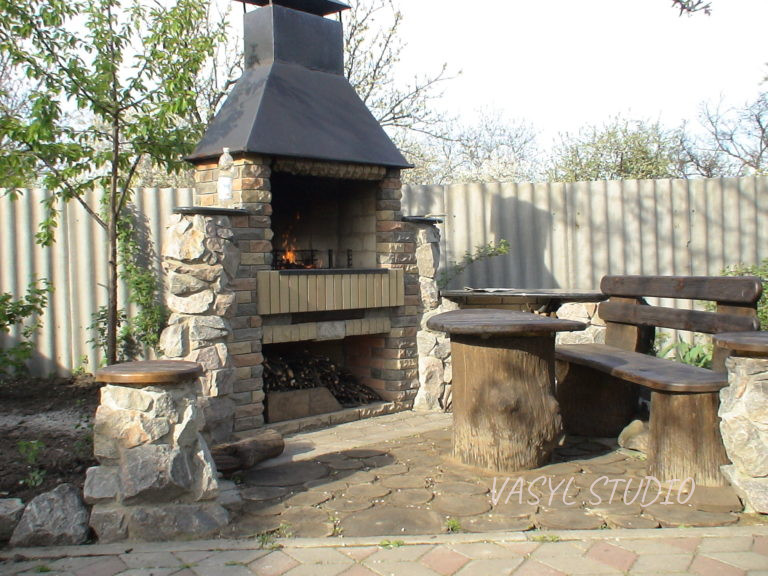 Garden grill fireplace, general view, in the Garden Grill “Companion” project